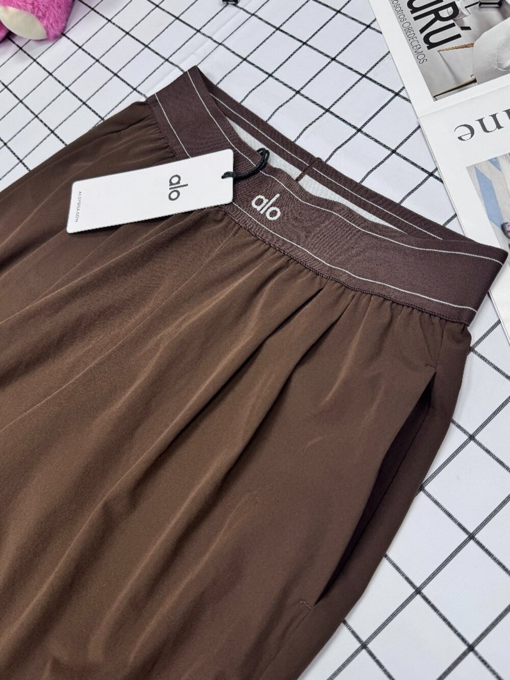 ALO Yoga Women's Straight Leg Pants (Regular) 😉😄Trouser Coffee Brown - Picture 5 of 8